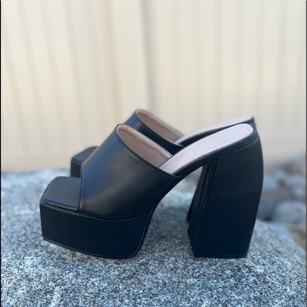 Vimisaoi Square Peep Toe Slip On Chunky High Heels